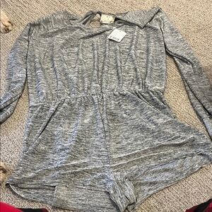 Pins & Needles Heathered Gray Romper